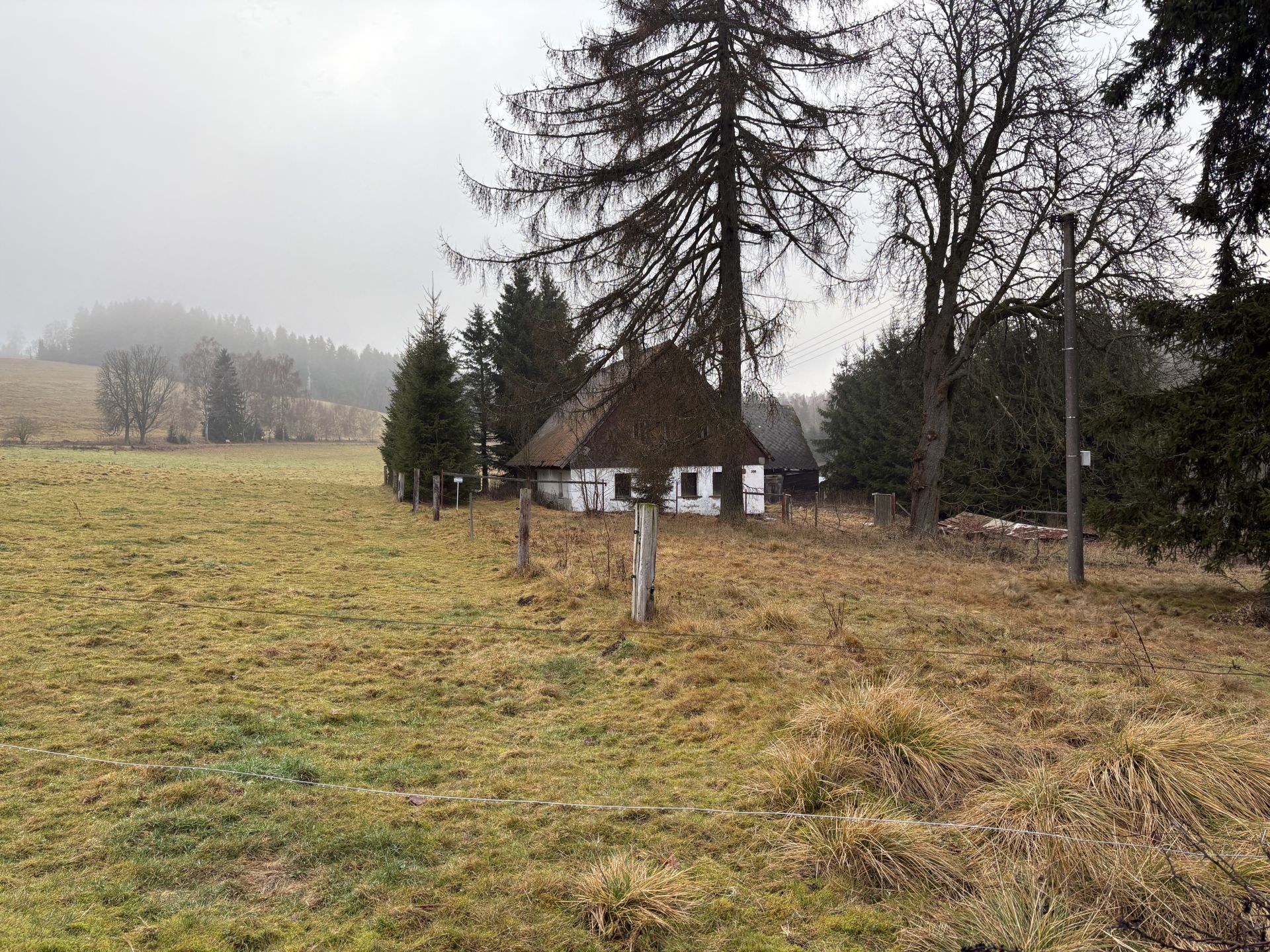 Prodej stavebního pozemku se stavbou RD Bublava, Krušné hory  3.130.000Kč
